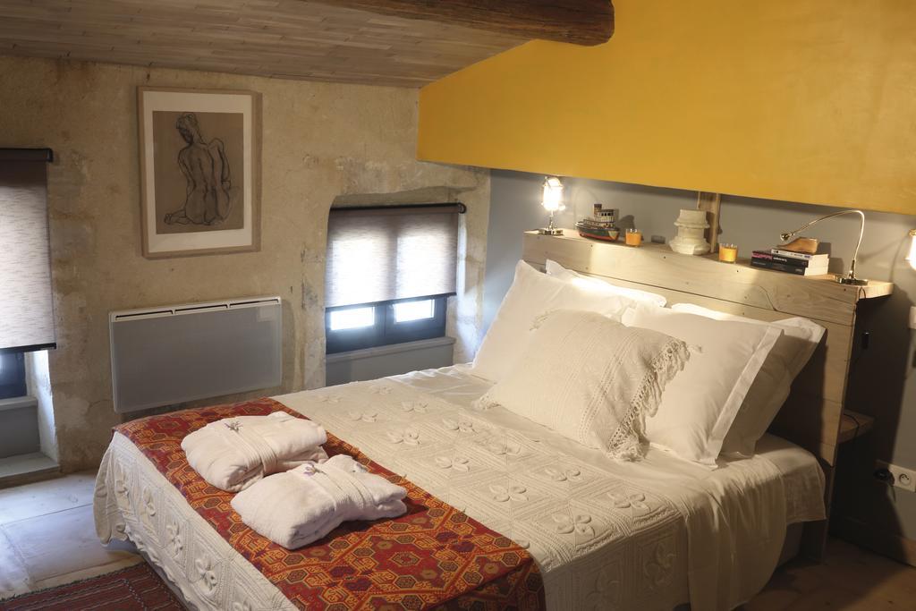 La Casa De Boulbon Bed & Breakfast Ruang foto